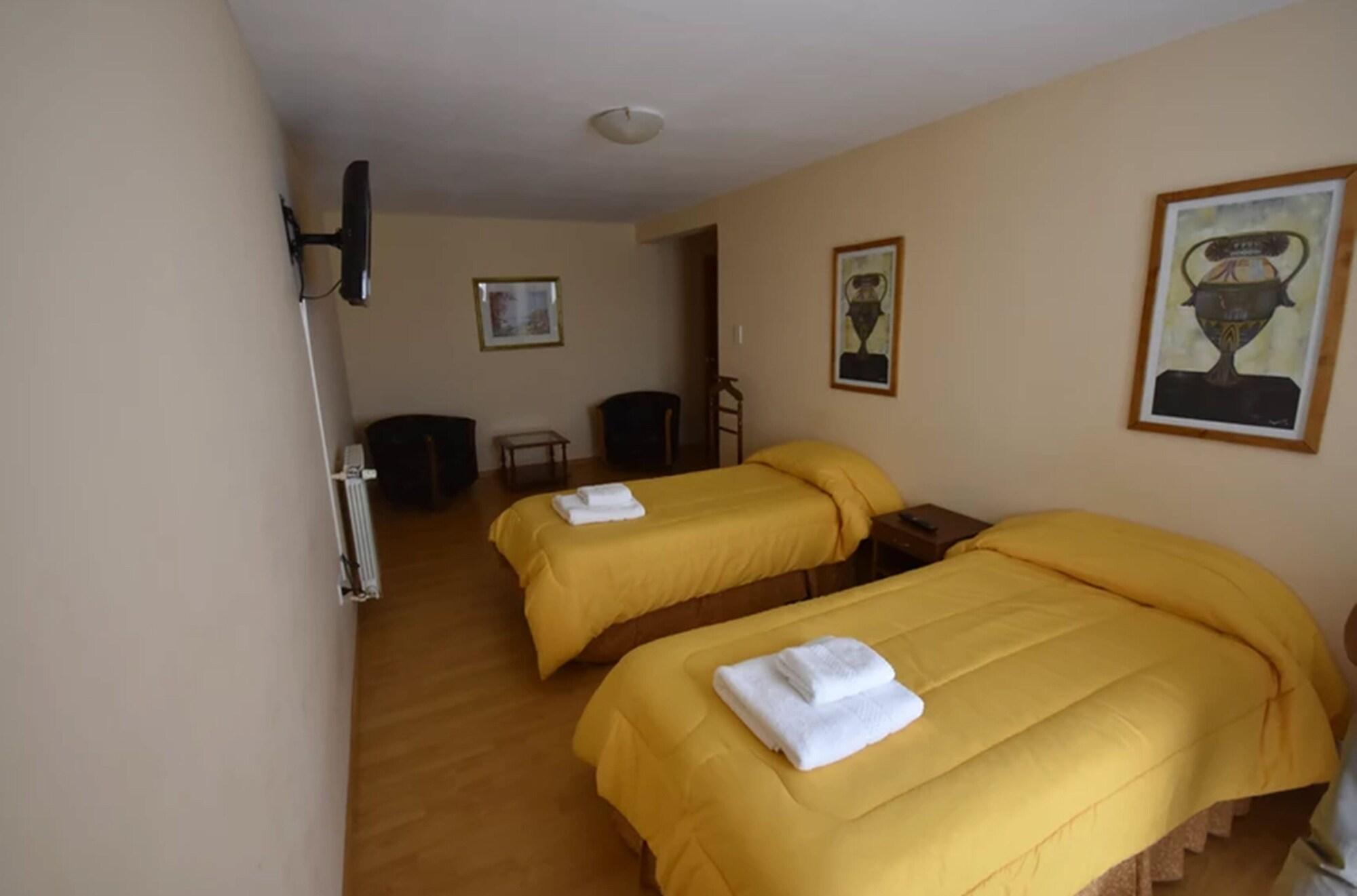 Hotel Picos Del Sur El Calafate Exterior photo