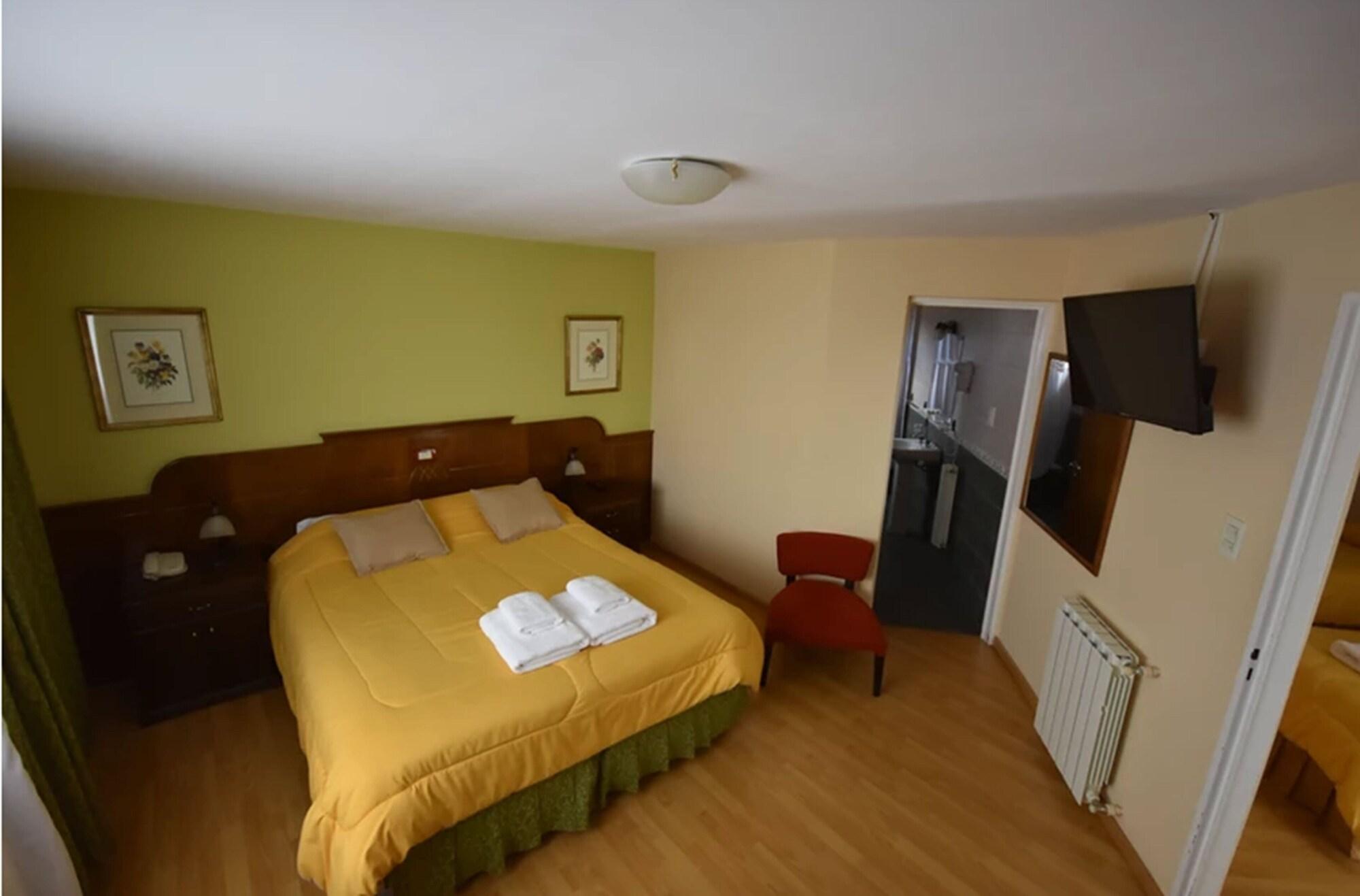 Hotel Picos Del Sur El Calafate Exterior photo