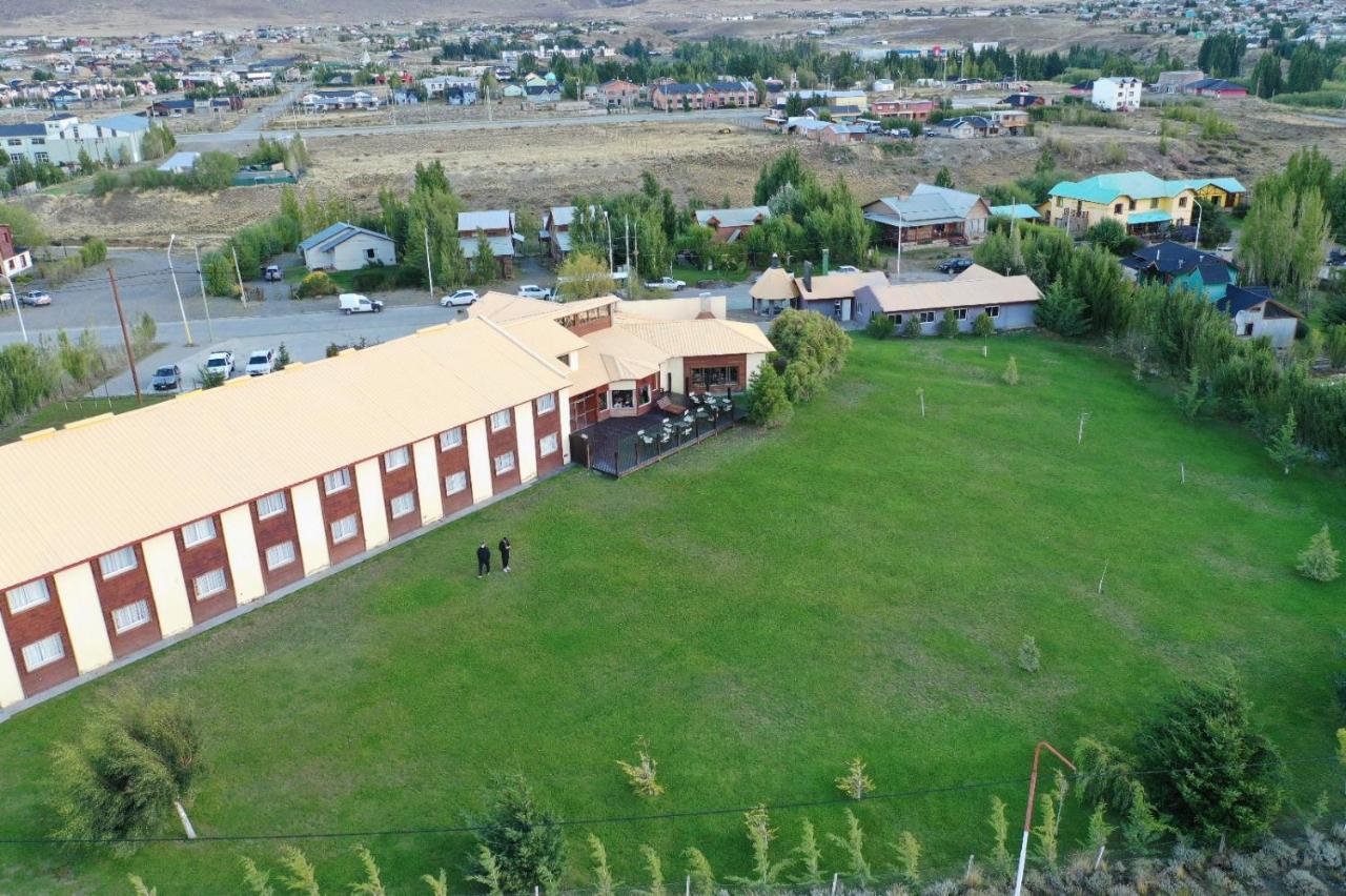 Hotel Picos Del Sur El Calafate Exterior photo